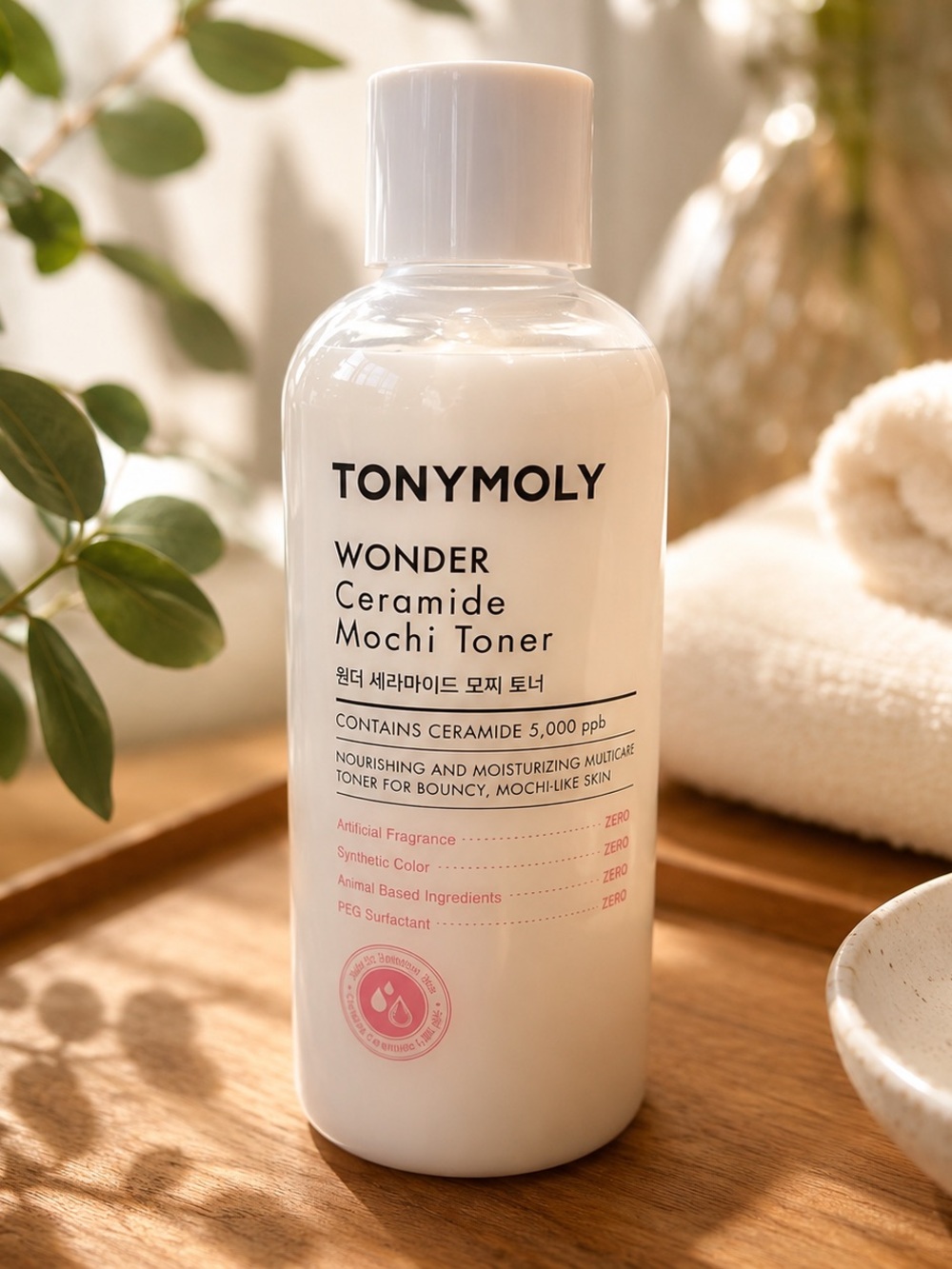 TONYMOLY Wonder Ceramide Mochi Toner – White